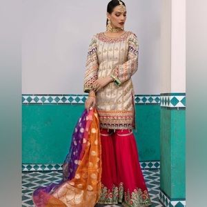 Indian Pakistani Suit